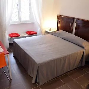 Maison d'hôtes Maison Colosseo ***