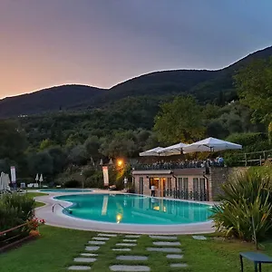 Lejlighedshotel Domina Borgo Degli Ulivi - Garda