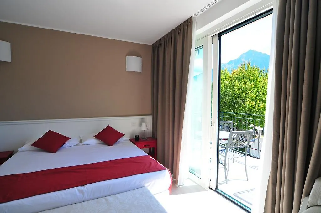 Hotel Resort Le Vele Domaso Italy